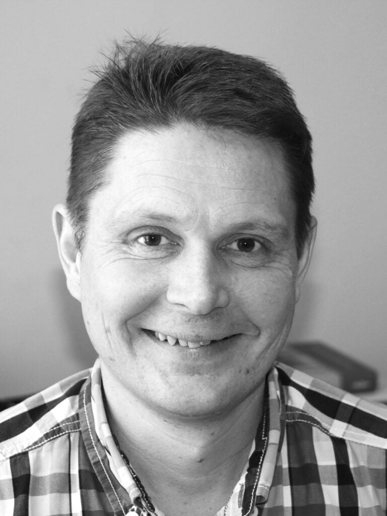 Knud E. Klausen